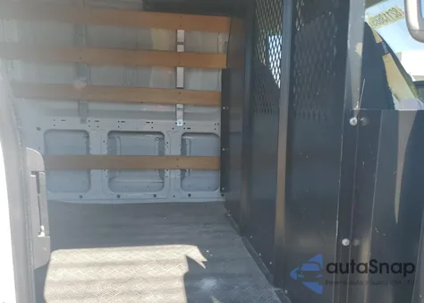 2018 Ford Transit T-250 z USA, uszkodzony, nr VIN 1FTYR1ZMXJKA89070